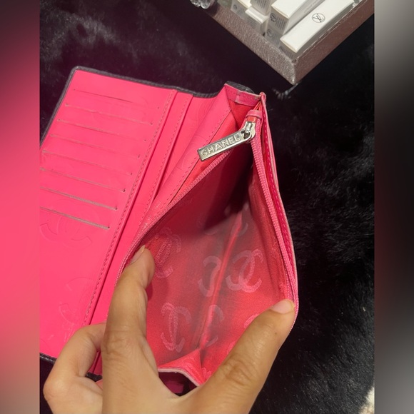Chanel Cambon Wallet - Picture 12 of 15